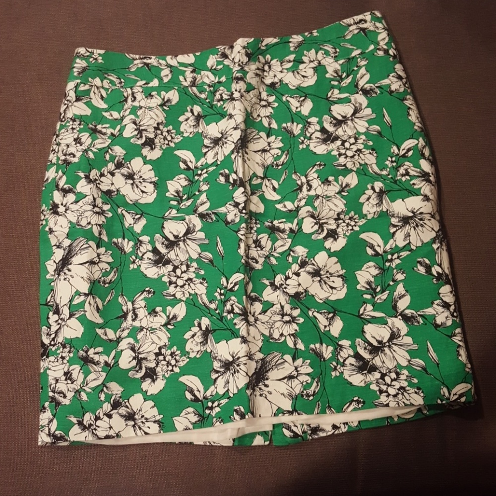 Floral Pencil skirt